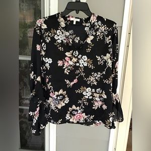 Maurices Small Boho Peasant Blouse Top Shirt Silky feel NWOT  Black pink floral